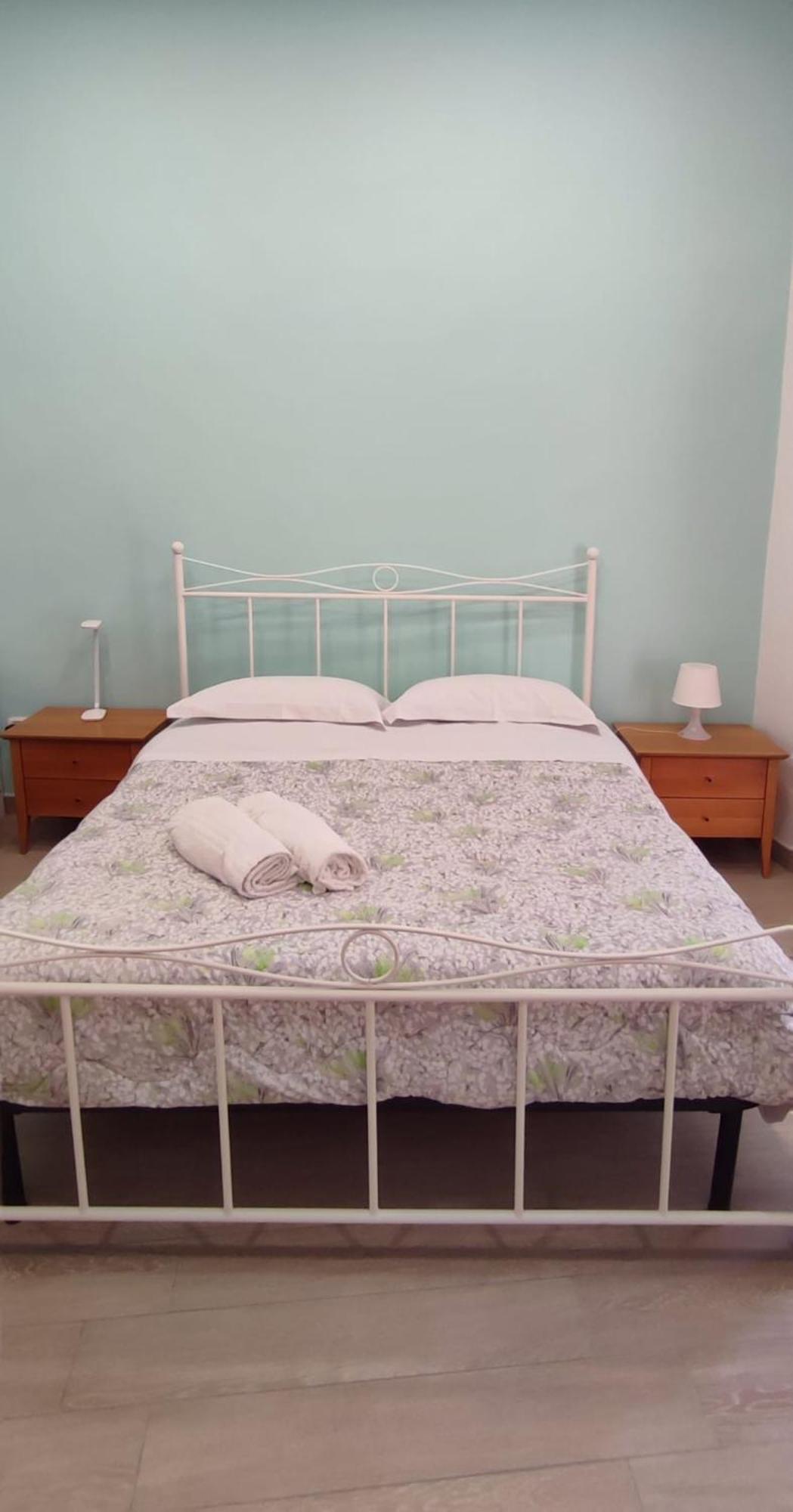 Casa Vacanze Napoli Centro Carmen & Sara Εξωτερικό φωτογραφία