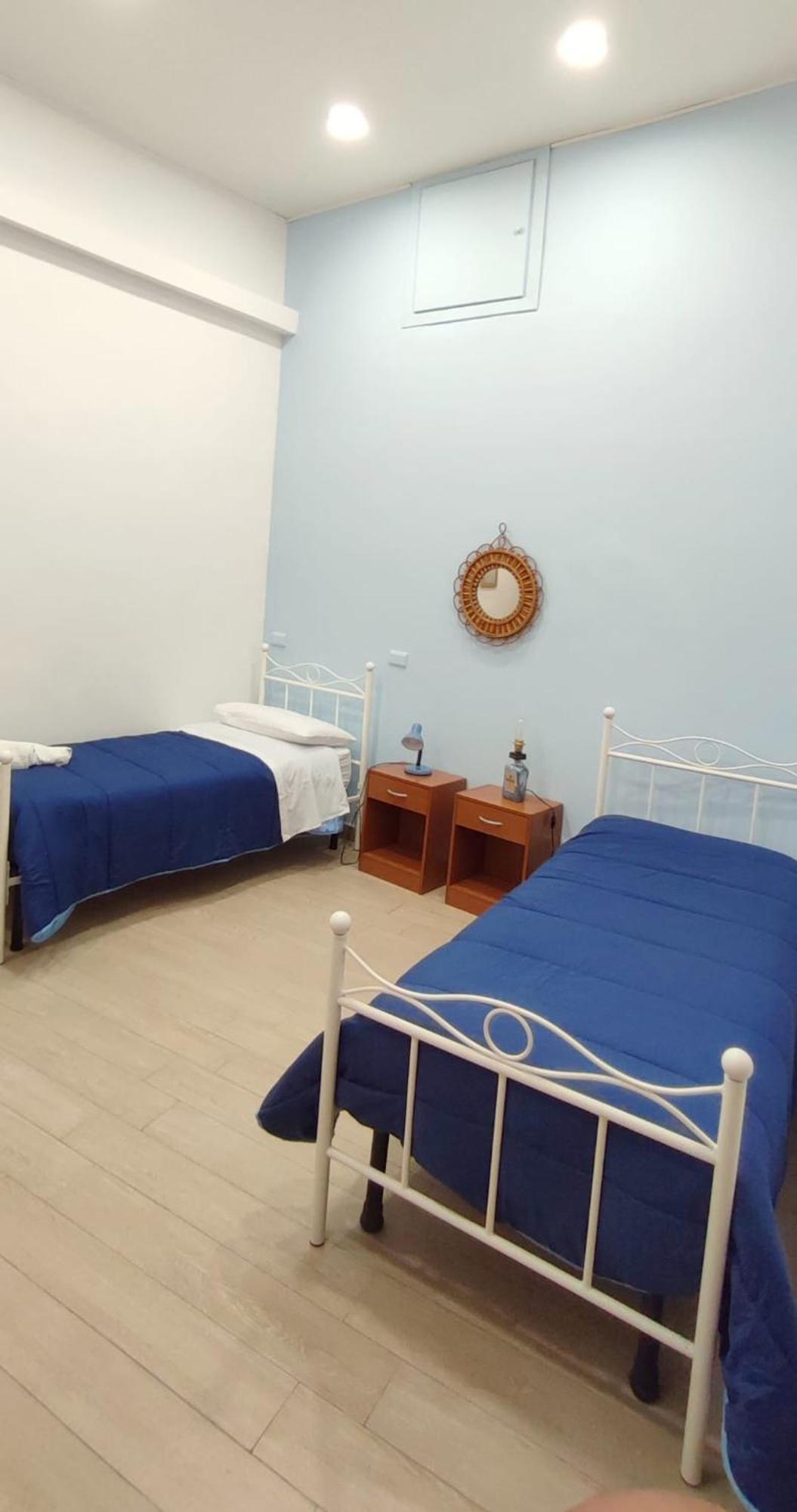 Casa Vacanze Napoli Centro Carmen & Sara Εξωτερικό φωτογραφία