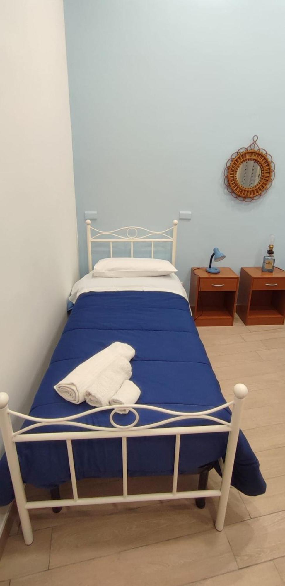 Casa Vacanze Napoli Centro Carmen & Sara Εξωτερικό φωτογραφία